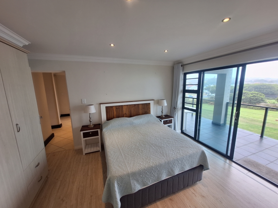 3 Bedroom Property for Sale in Wavecrest Eastern Cape